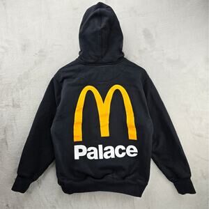 Palace x McDonald’s Logo Hoodie Mens Medium Black Sweatshirt Skateboard Skater